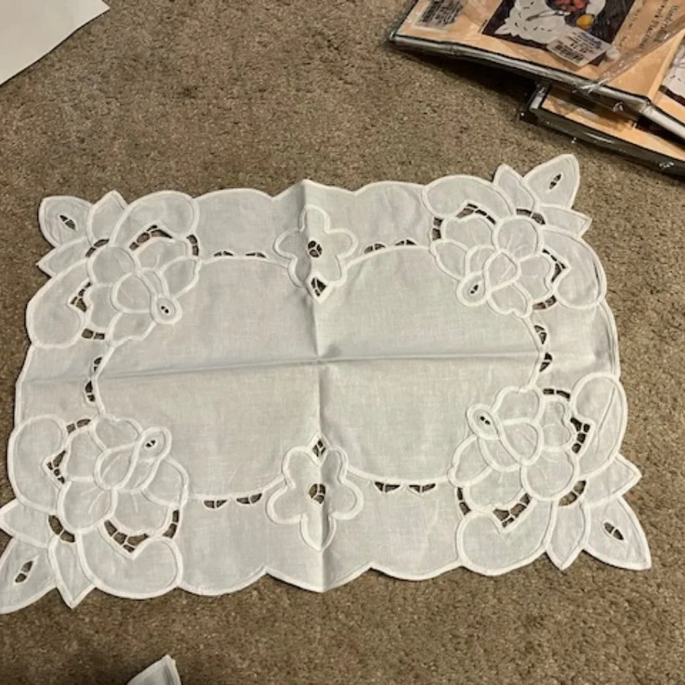 12 Handcrafted Cutwork Placements Cotton White 14
